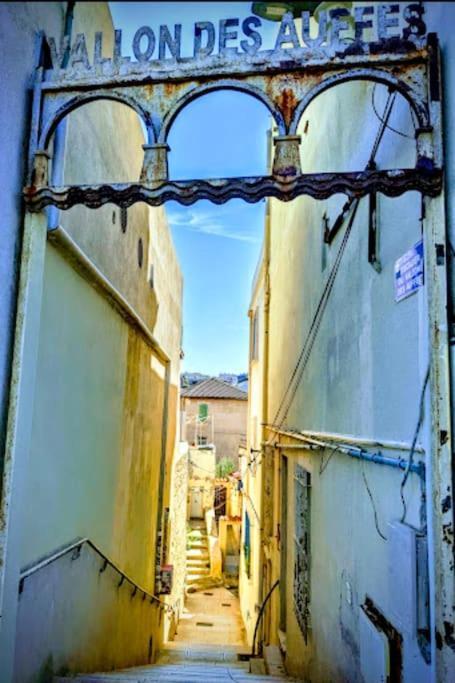 Le Cabanon Du Vallon Des Auffes Marseilles
